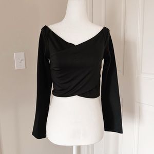 NWT H&M Black Off the Shoulder Wrap Cropped Top Size US 8 Fits XS - M